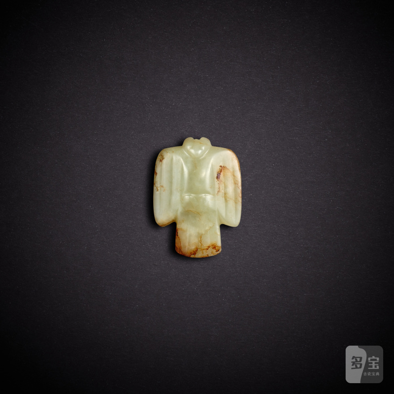 A yellowish-celadon jade owl, Neolithic period, Hongshan culture | 新石器時代 紅山文化 青黃玉鴞